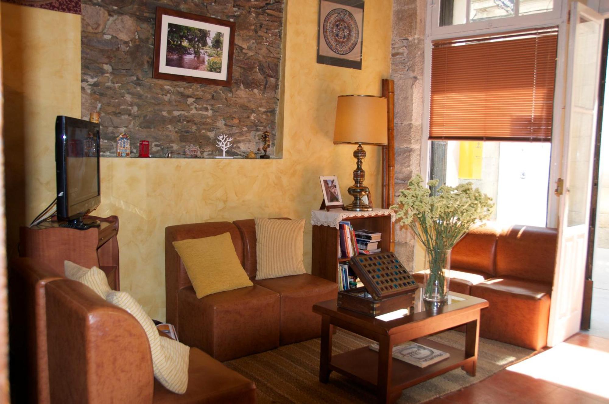 Albergue Los Blasones Sarria Exterior foto